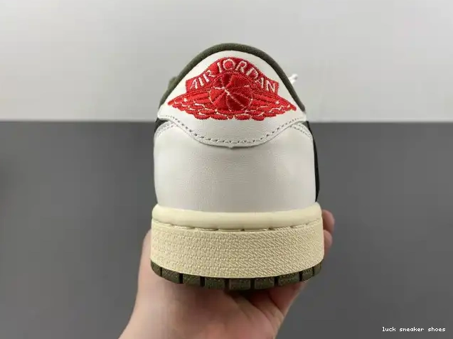 Reps LUCY DM7866-200 OG LOW JORDAN SCOTT 1 AIR X TRAVIS OLIVE MEDIUM 0617